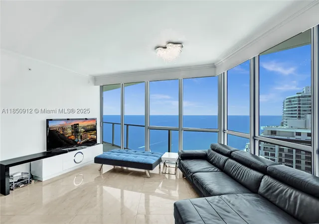 Photo 3 of Condo for sale at 3101 S Ocean Dr #3506, Hollywood, FL 33019 | MLS# A11850912 | Listing updated on 2026-09-30