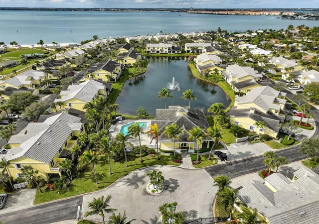 Homes for sale in Hutchinson Island, FL | 906 Mariner Bay Blvd, Hutchinson Island, FL 34949 | MLS# R11113098