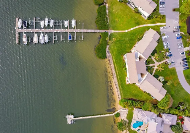 35th image of 2370 Ne Ocean Blvd #A203, Stuart, FL 34996 | MLS# R11113391
