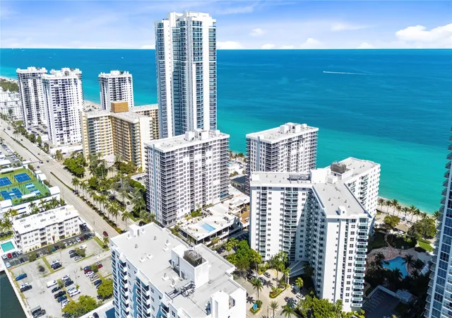 Homes for sale in Hollywood, FL | 3001 S Ocean Dr #333, Hollywood, FL 33019 | MLS# F10519243