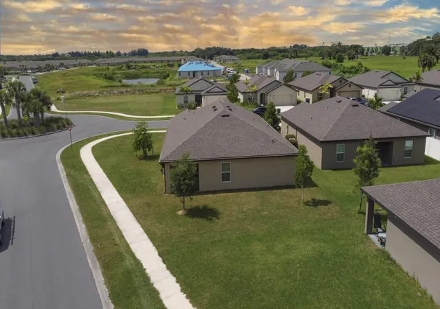 2nd image of 5551 Imagination Dr, Fort Pierce, FL 34947 | MLS# R11113968