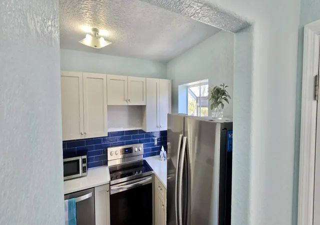 4th image of 615 Ocean Park Ln, Cape Canaveral, FL 32920
