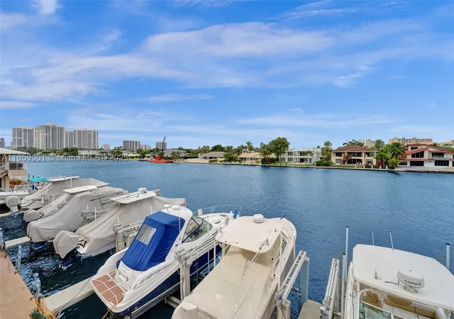 Listing Photo 2 - Condo for sale in building located at 1965 S Ocean Dr, Hollywood, FL 33009 - Unit #7K