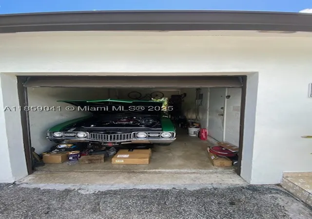 Photo 3 of Single family home for sale at 25931 Sw 130th Ave, Homestead, FL 33032 | MLS# A11859041 | Listing updated on 2026-08-17