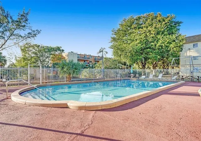 3rd image of 4047 Nw 16Th St, Lauderhill, FL 33313