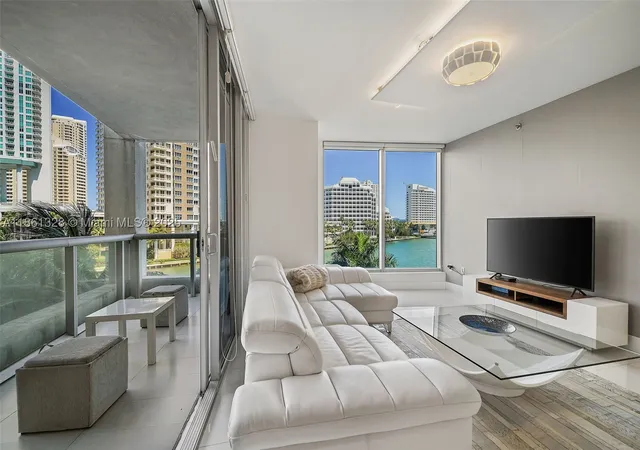 Photo 3 of Condo for sale at 495 Brickell Ave #402, Miami, FL 33131 | MLS# A11861328 | Listing updated on 2026-10-08