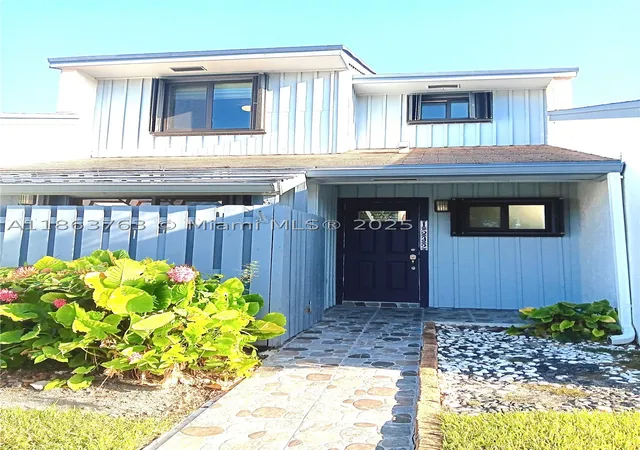 1st image of 1532 Gabriel St, Hollywood, FL 33020 | MLS# A11863763