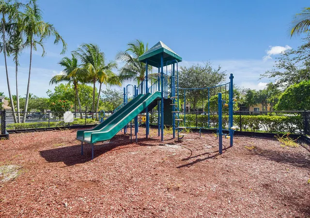 Homes for sale in Palm Beach Gardens, FL | 2727 Anzio Ct #307, Palm Beach Gardens, FL 33410 | MLS# R11118169