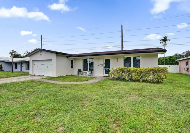 Homes for sale in Hollywood, FL | 3991 N 41st Ct, Hollywood, FL 33021 | MLS# F10521497