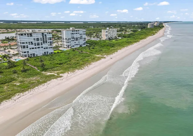 2nd image of 3120 N Hwy A1A #201, Fort Pierce, FL 34949 | MLS# R11119163