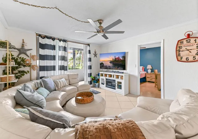 Homes for sale in Lighthouse Point, FL | 4500 N Federal Hwy #147f, Lighthouse Point, FL 33064 | MLS# R11119204
