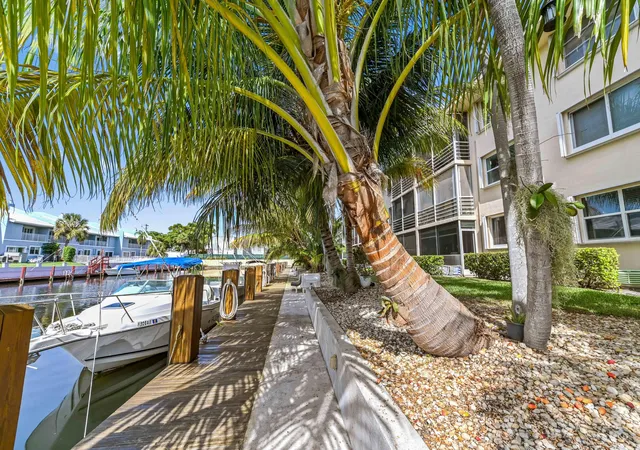 Homes for sale in Lighthouse Point, FL | 4500 N Federal Hwy #147f, Lighthouse Point, FL 33064 | MLS# R11119204