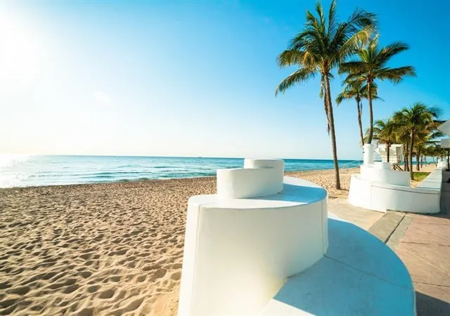 Homes for sale in Lauderdale By The Sea, FL | 1461 S Ocean Boulevard, Lauderdale By The Sea, FL 33062 | Houzeo