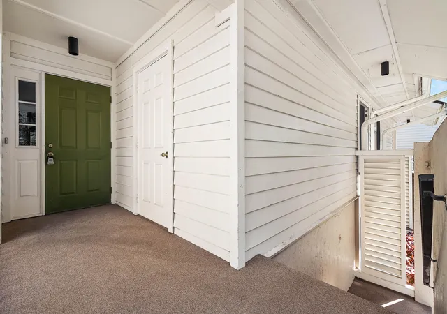 Homes for sale in Stuart, FL | 6403 Se Brandywine Ct #223, Stuart, FL 34997 | MLS# R11120324