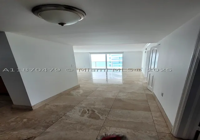 Photo 3 of Sale Pending at 2101 Brickell Ave #1109, Miami, FL 33129 | MLS# A11870479 | Listing updated on 2026-08-25