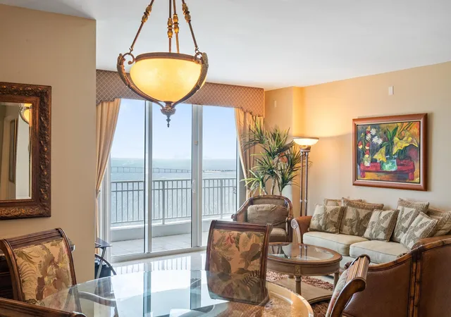 4th image of 801 Brickell Key Blvd #2903, Miami, FL 33131 | MLS# F10524055
