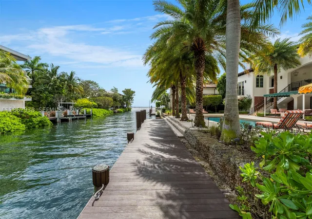 Photo 3 of Mansion for sale at 3305 S Moorings Way, Miami, FL 33133 | MLS# A11862938 | Listing updated on 2026-08-26