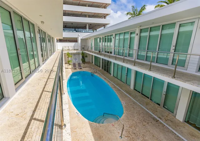 Homes for sale in Miami Beach, FL | 1601 West Ave, Miami Beach, FL 33139 | Houzeo