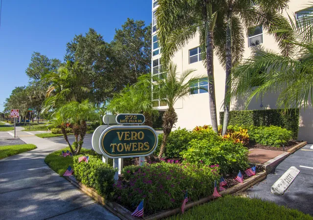 Homes for sale in Vero Beach, FL | 275 Date Palm Rd #304, Vero Beach, FL 32963 | MLS# R11120739