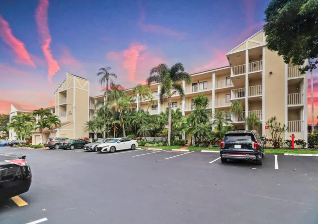 Homes for sale in Delray Beach, FL | 7270 Ashford Pl, Delray Beach, FL 33446