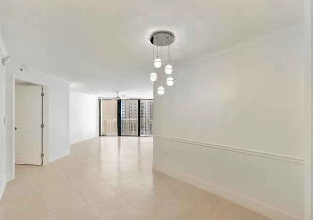 5th image of 3000 N Ocean Dr #22 G, Singer Island, FL 33404 | MLS# R11120823