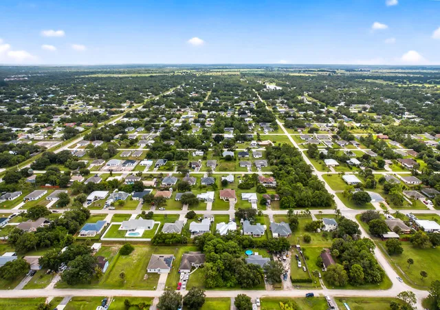 Homes for sale in Vero Beach, FL | 8156 101st Ct, Vero Beach, FL 32967 | MLS# R11120979