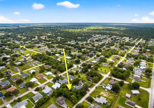 Homes for sale in Vero Beach, FL | 8156 101St Ct, Vero Beach, FL 32967 | MLS# R11120979