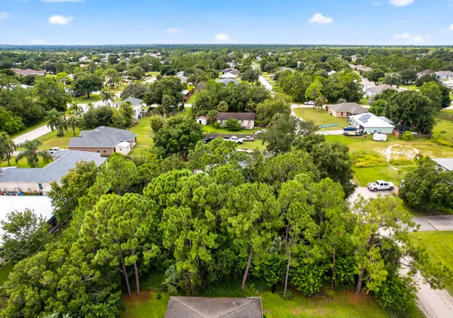 Homes for sale in Vero Beach, FL | 8156 101St Ct, Vero Beach, FL 32967 | MLS# R11120979