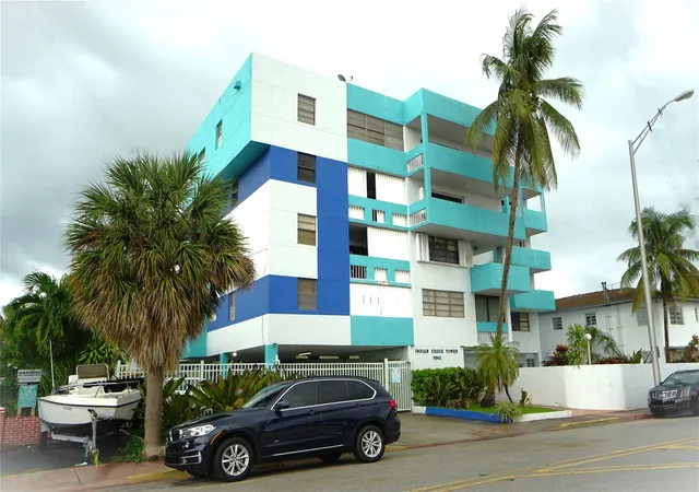 Homes for sale in Miami Beach, FL | 6941 Carlyle Ave #4C, Miami Beach, FL 33141 | MLS# F10525015