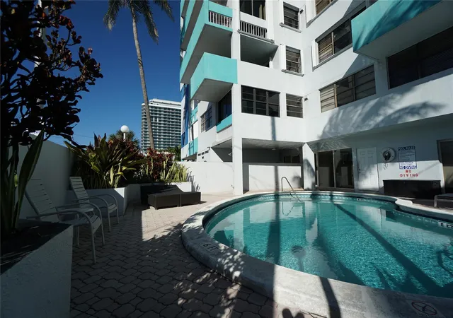 Homes for sale in Miami Beach, FL | 6941 Carlyle Avenue, Miami Beach, FL 33141 | Houzeo
