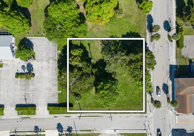 4th image of N 9Th St, Fort Pierce, FL 34950 | MLS# F10524924
