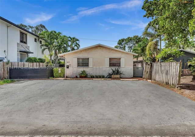 1st image of 312 SW 9th St, Fort Lauderdale, FL 33315