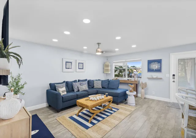 4th image of 244 Monaco F, Delray Beach, FL 33446