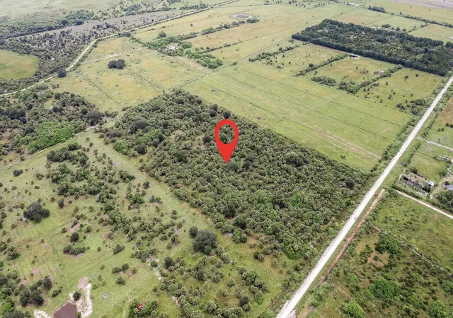 1st image of 2095 Cabbage Dr, Okeechobee, FL 34974 | MLS# R11122669