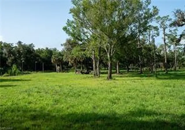 2nd image of 2115 N Cr 78 Rd, La Belle, FL 33935 | MLS# F10525948