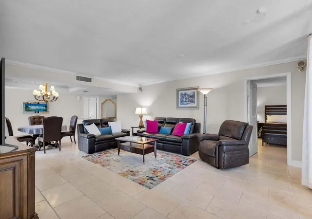 3rd image of 5380 N Ocean Dr #5 B, Singer Island, FL 33404 | MLS# R11123242