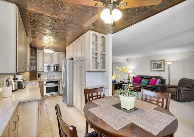 2nd image of 5380 N Ocean Dr, Singer Island, FL 33404