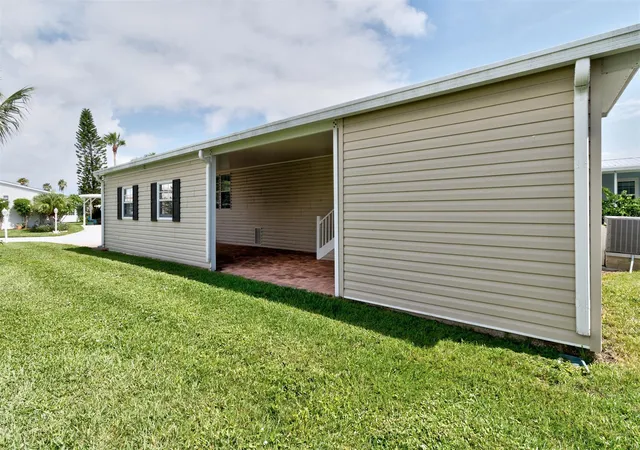 Homes for sale in Vero Beach, FL | 192 N Arbor Ln, Vero Beach, FL 32960 | MLS# F10526513
