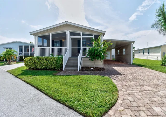 Homes for sale in Vero Beach, FL | 192 N Arbor Ln, Vero Beach, FL 32960 | MLS# F10526513