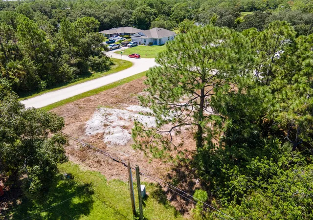 Homes for sale in Vero Beach, FL | 9216 103Rd Ct, Vero Beach, FL 32967 | MLS# R11123850