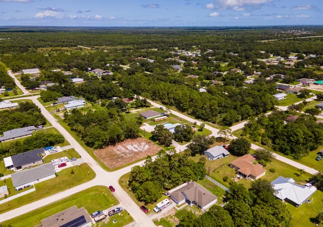 Homes for sale in Vero Beach, FL | 9216 103rd Ct, Vero Beach, FL 32967 | MLS# R11123850