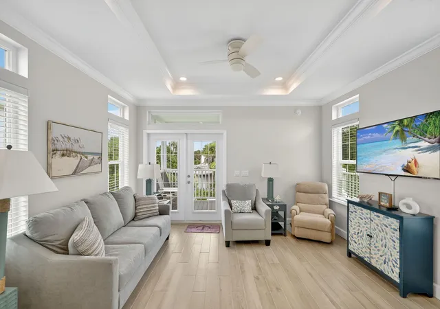 2nd image of 300 Ne Coastal Dr, Jensen Beach, FL 34957 | MLS# R11124018