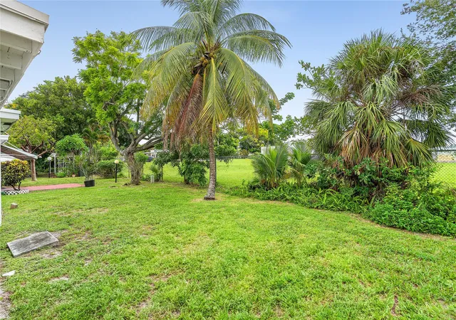 Homes for sale in Pompano Beach, FL | 170 Nw 27th St, Pompano Beach, FL 33064 | MLS# F10526633