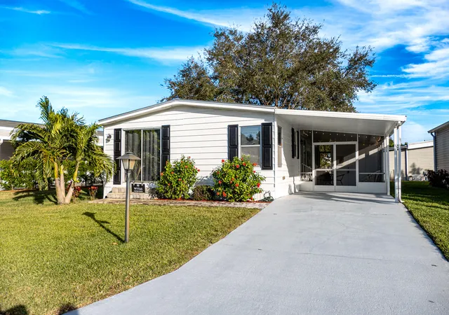2nd image of 95 N North Warner Dr, Jensen Beach, FL 34957 | MLS# R11125159