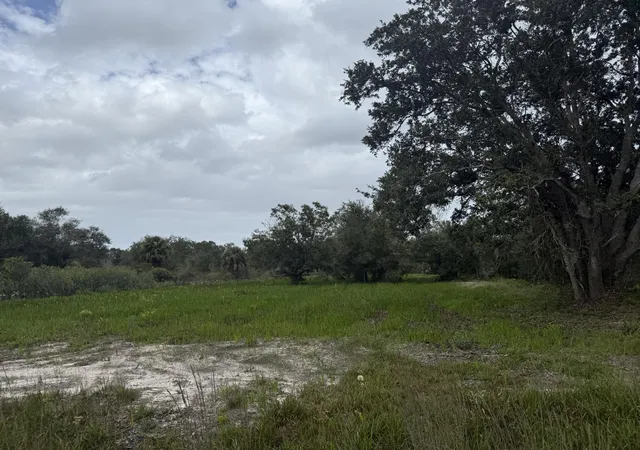 1st image of 17915 Nw 290th St, Okeechobee, FL 34972 | MLS# R11125216
