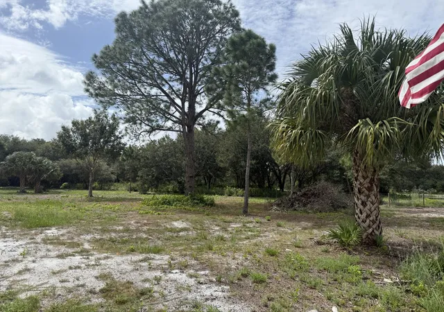 1st image of 15134 Nw 306th St, Okeechobee, FL 34972 | MLS# R11125217