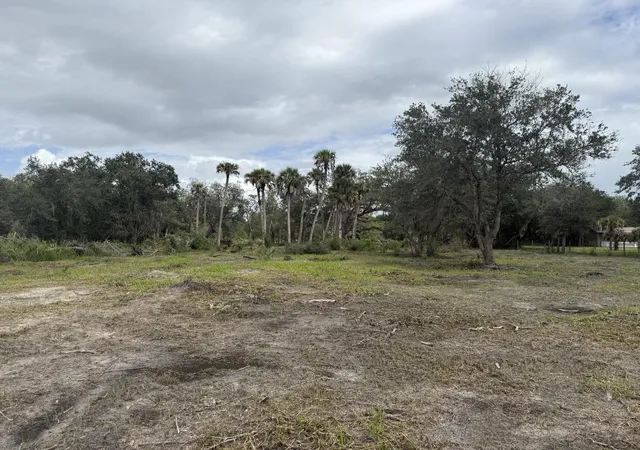 1st image of 15723 Nw 304th St, Okeechobee, FL 34972 | MLS# R11125221