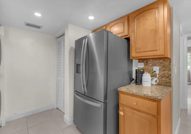 4th image of 9022 W Atlantic Blvd #213, Coral Springs, FL 33071 | MLS# F10527448