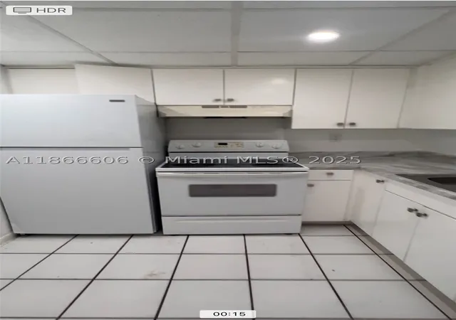 3rd image of 498 Nw 165Th St Rd #D-101, Miami, FL 33169 | MLS# A11866606