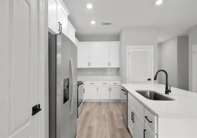 5th image of 1609 Celebration Dr, Fort Pierce, FL 34947 | MLS# F10527542